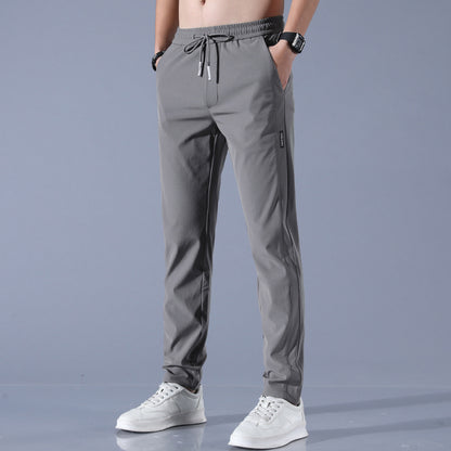 FLEXIFIT™ – ELASTISCHE HOSE FÜR KOMFORT UND STIL
